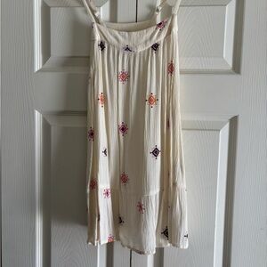 NWT Old Navy Women's Cream Sleeveless Top with Pattern Small